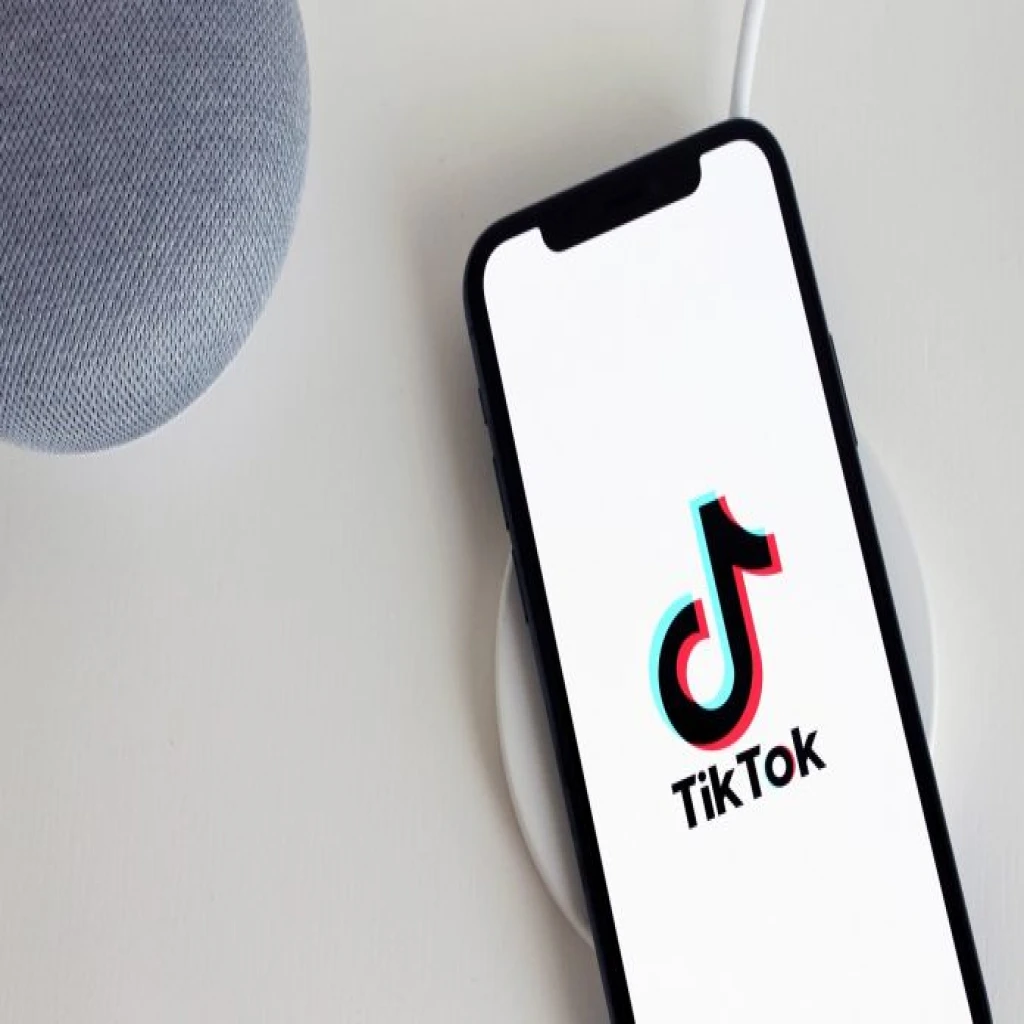 Tiktok tendra una version con suscripciones pagas para las transmisiones en vivo