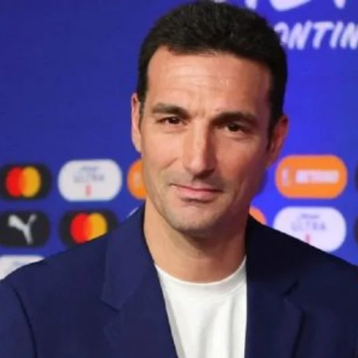 Scaloni todavía no sabe si seguirá como seleccionador de Argentina