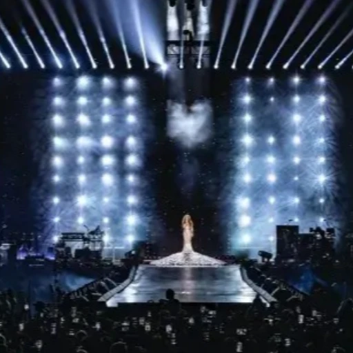Filtran imágenes del escenario tras la cancelación del concierto de Shakira en Medellín